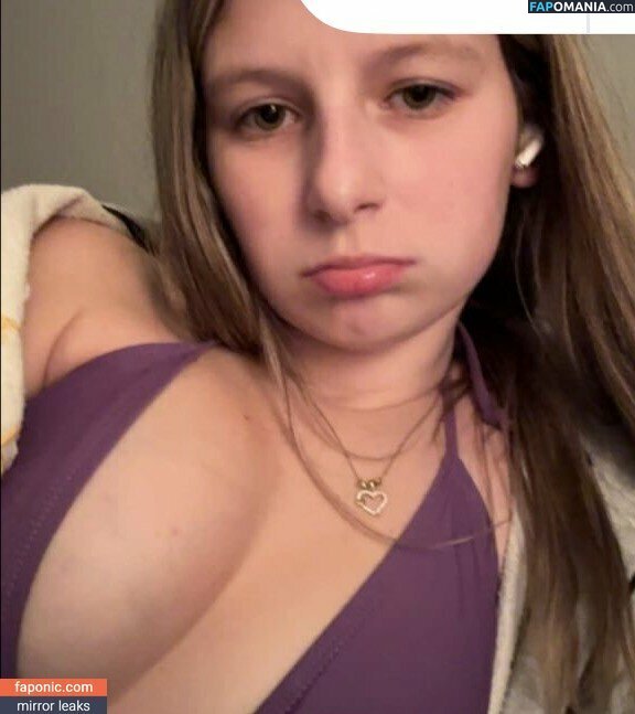 Oceanne Bergeron / https: / oceane_bergeron / oceannexoxo / ocebergeron / ocebergeron... Nude OnlyFans  Leaked Photo #1