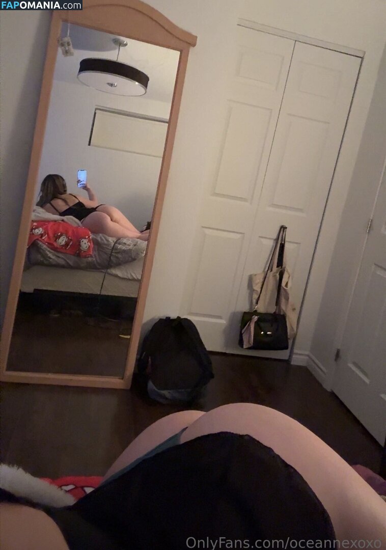 oceannexoxo / ocebergeron Nude OnlyFans  Leaked Photo #9