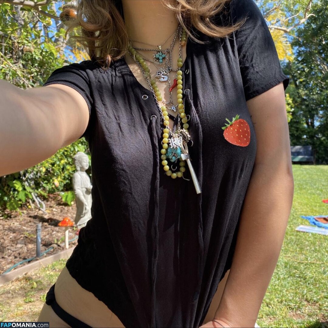 https: / odessaazion Nude OnlyFans  Leaked Photo #4