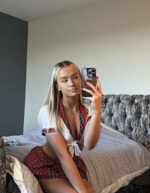 Of.Laceylee