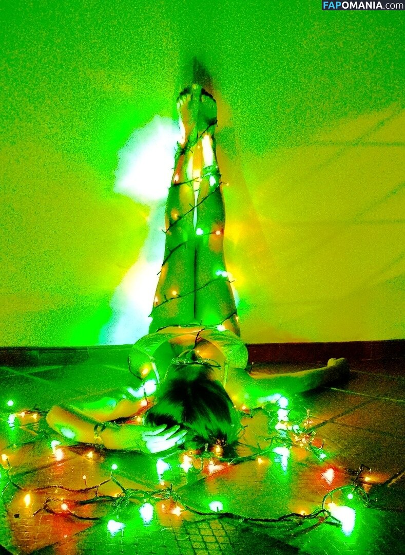 Officefacil / Vivi Becerra / vivi.v / vivi_officefacil / vivib0808 Nude OnlyFans  Leaked Photo #335