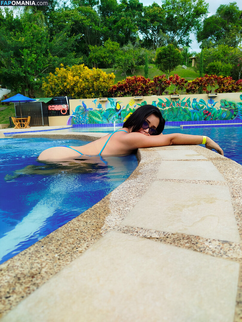 Officefacil / Vivi Becerra / vivi.v / vivi_officefacil / vivib0808 Nude OnlyFans  Leaked Photo #345