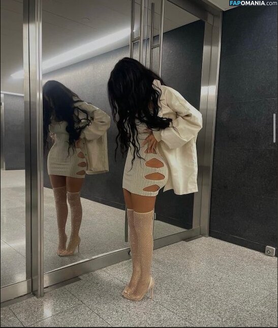 Mary roschel / Maryroschel2 / mary_roschel / officialcleopatra Nude OnlyFans  Leaked Photo #13