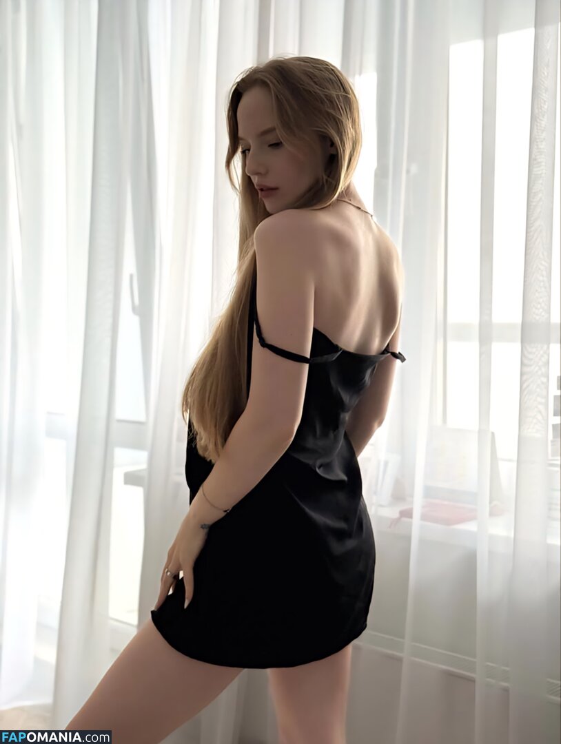Oksana Neveselaya / https: / o_neveselaya / ok_neveselayaa / theoksanarose Nude OnlyFans  Leaked Photo #43