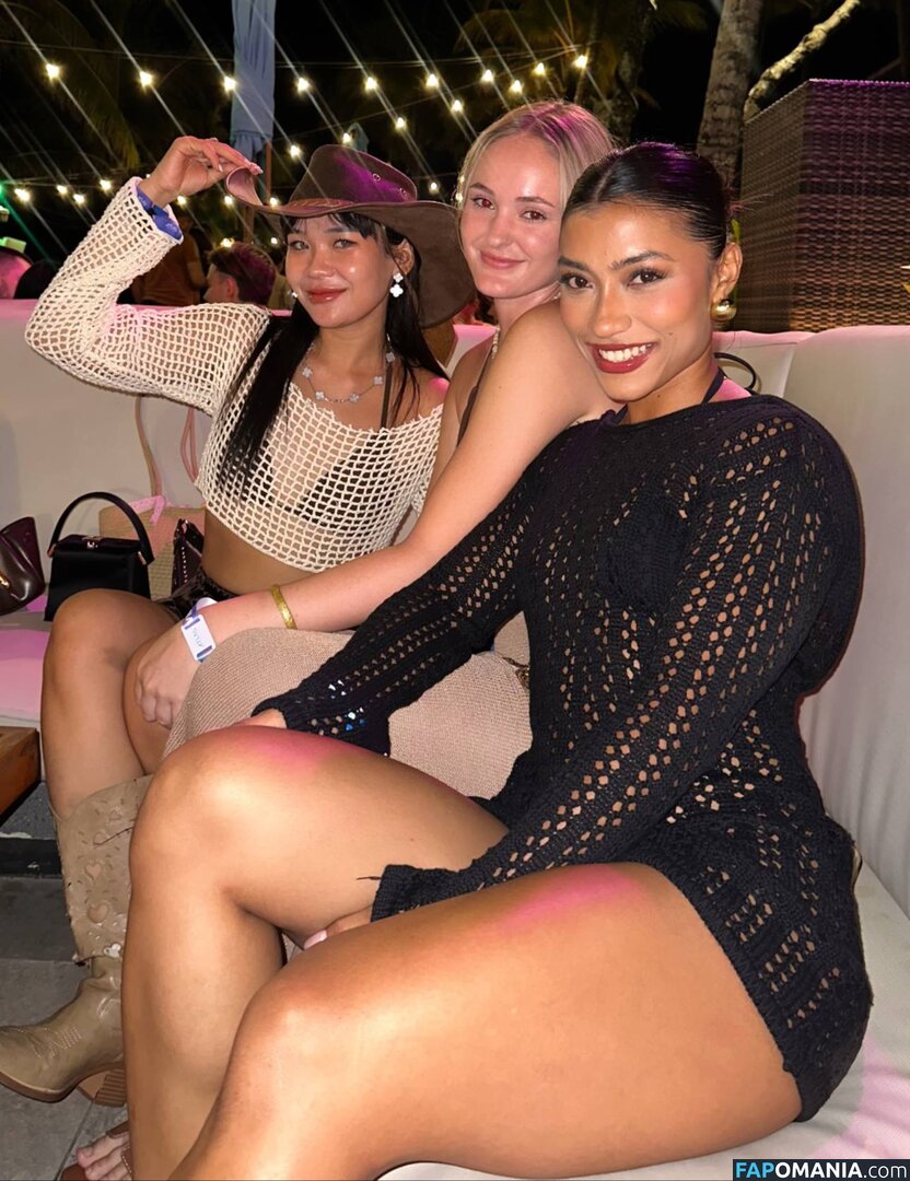 Ceboloky / Oky Olivia / Okyyoliviaa / mastermarcelo5 / okyyloiviaa Nude OnlyFans  Leaked Photo #30