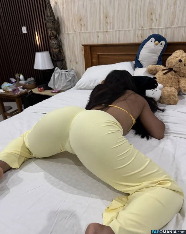 Ceboloky / Oky Olivia / Okyyoliviaa / mastermarcelo5 / okyyloiviaa Nude OnlyFans  Leaked Photo #32