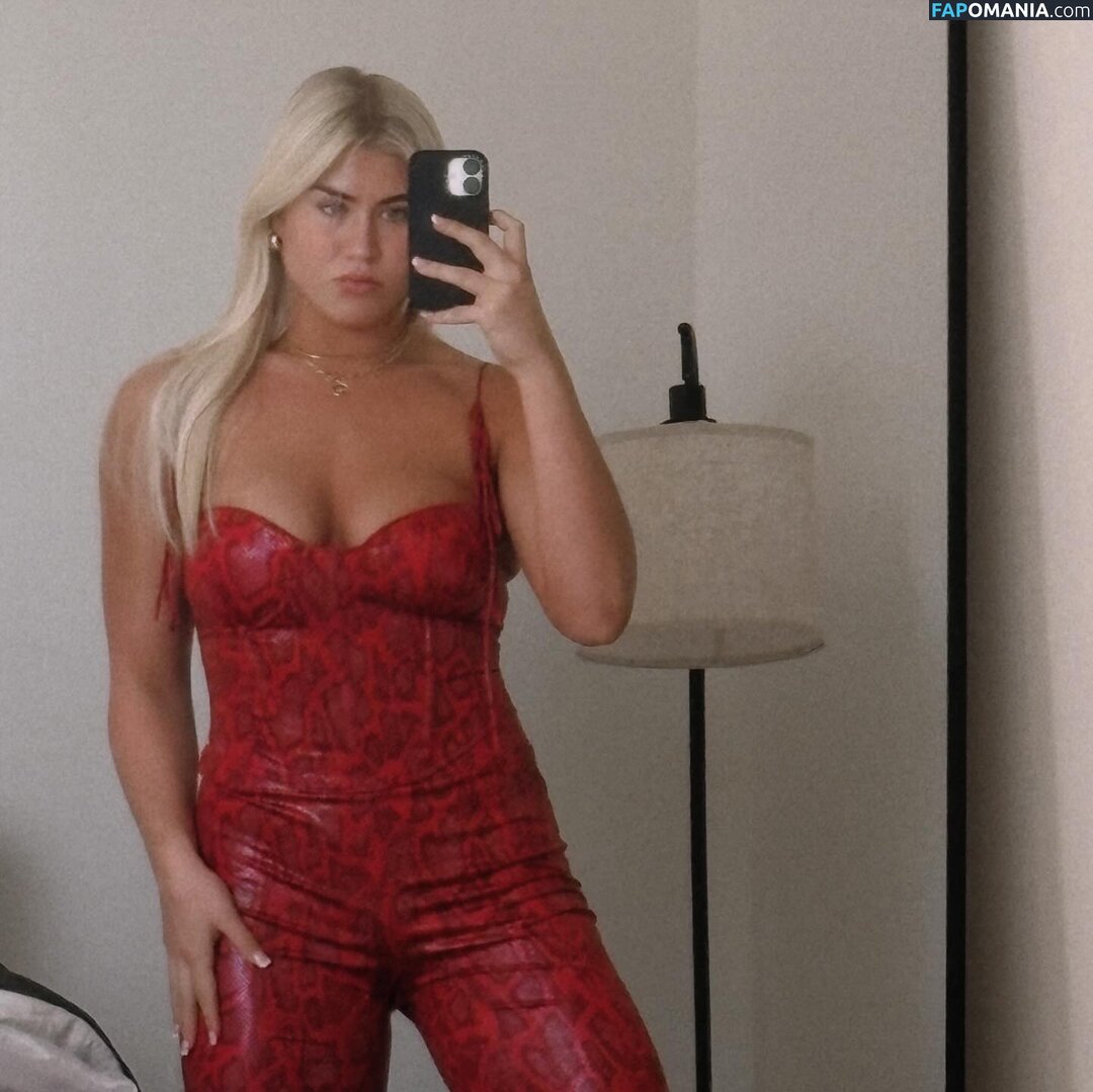 Olena Sadovska / zena_wwe Nude OnlyFans  Leaked Photo #1