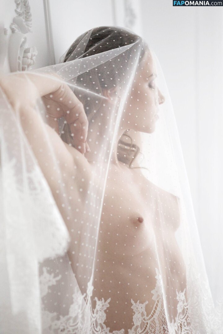 Beau M / Naomi D / Olga Alberti / olgaalberti Nude OnlyFans  Leaked Photo #6