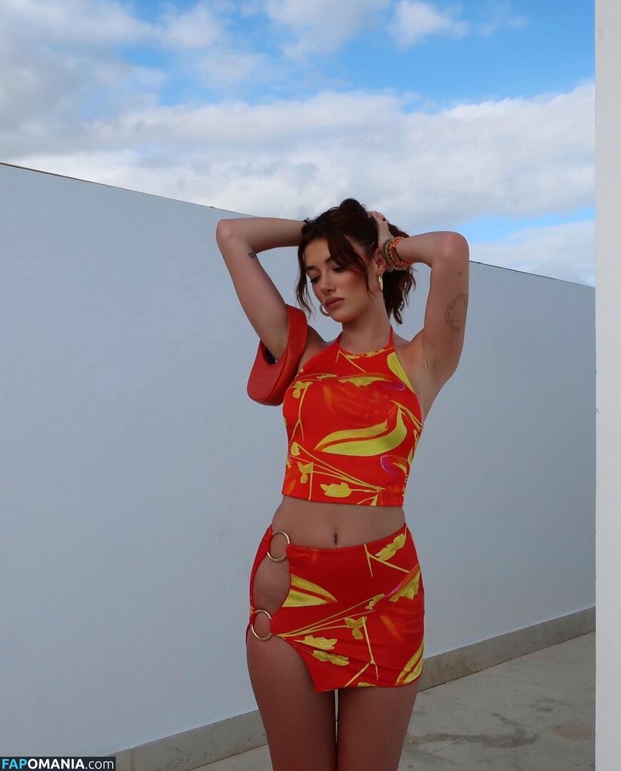 Olivia OBrien / olivialauren / oliviaobrien Nude OnlyFans  Leaked Photo #395