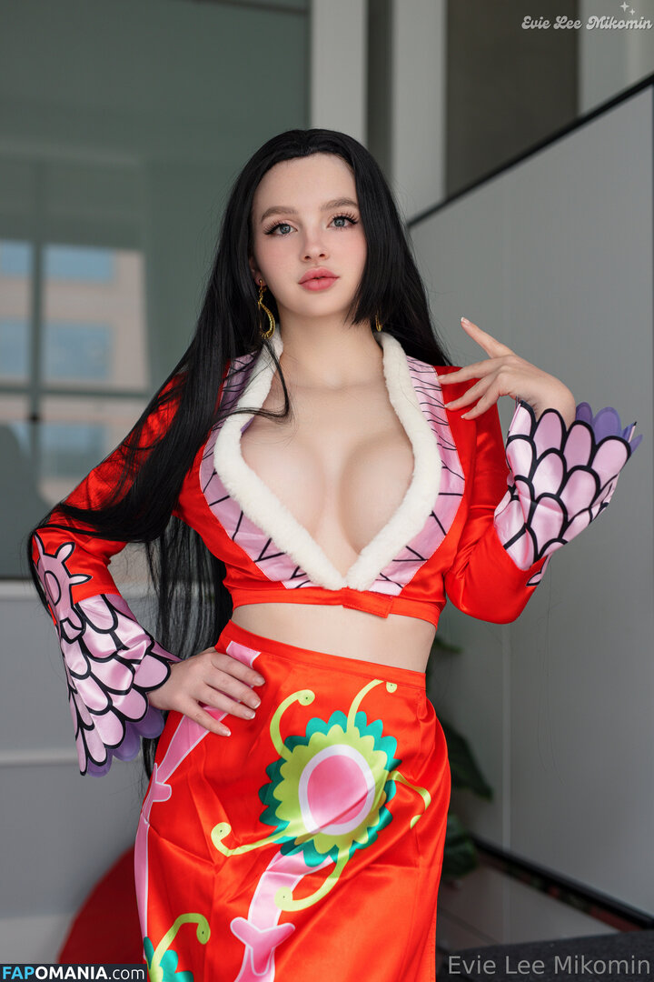 One Piece / OnePieceAnime / https: / onepieceanimeofficial Nude OnlyFans  Leaked Photo #647