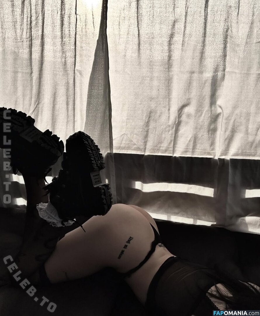 Onlycocochanel Nude OnlyFans  Leaked Photo #1