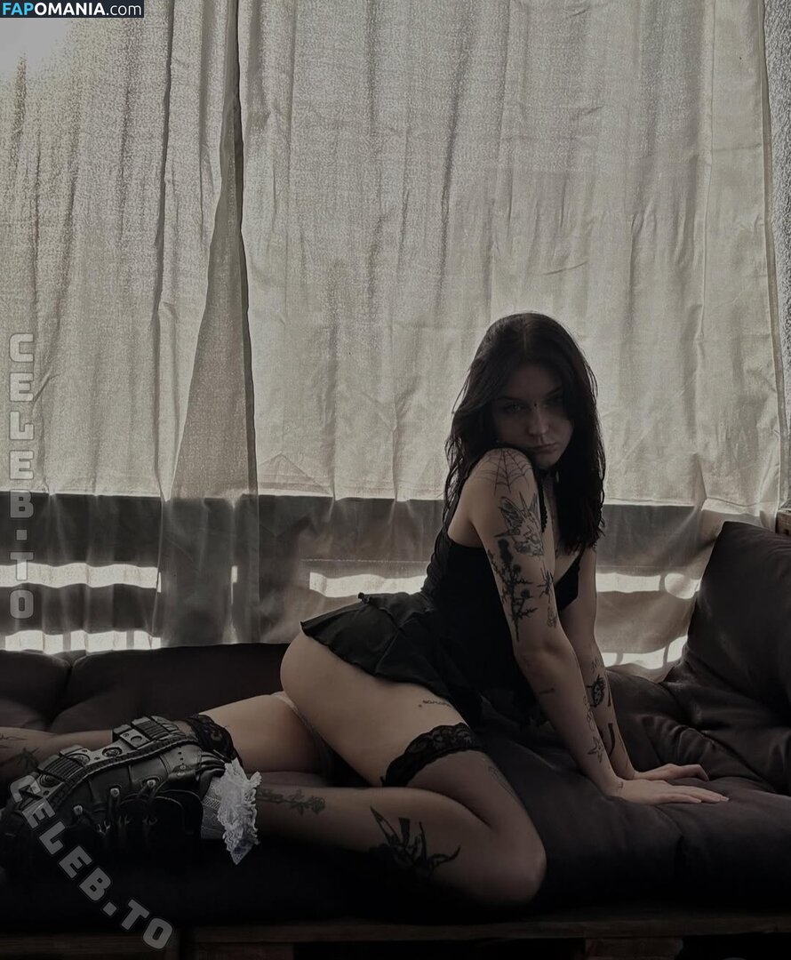 Onlycocochanel Nude OnlyFans  Leaked Photo #2