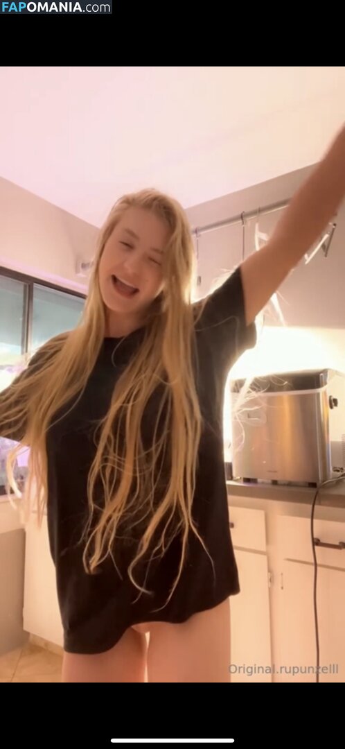 original.rupunzelll2 Nude OnlyFans  Leaked Photo #1