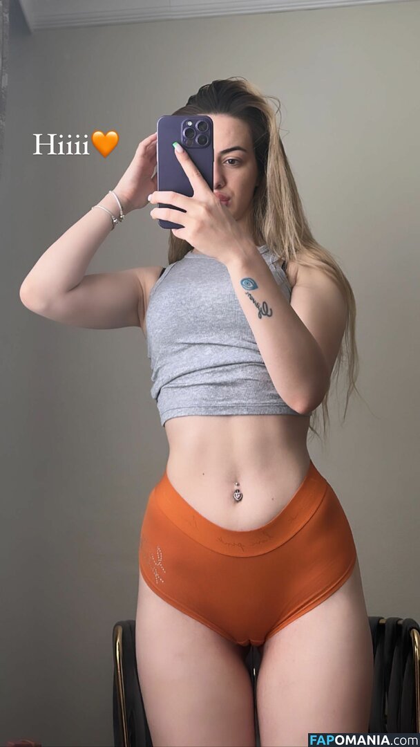 Oznur Guven / oz_nurunuz / oznurunuz / oznurunuzz Nude OnlyFans  Leaked Photo #13