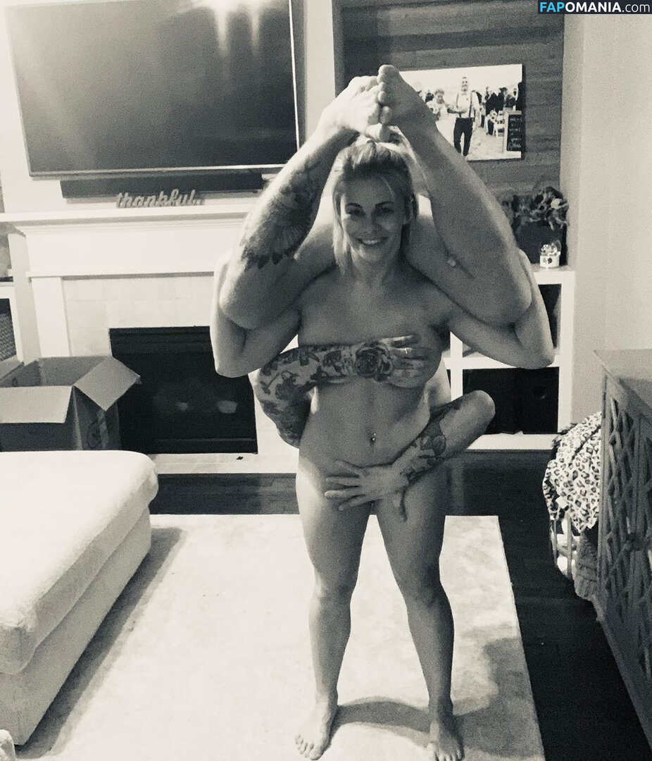 Pai VanZant Nude OnlyFans  Leaked Photo #2