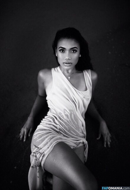 Paige Hurd / thugginn Nude OnlyFans  Leaked Photo #33