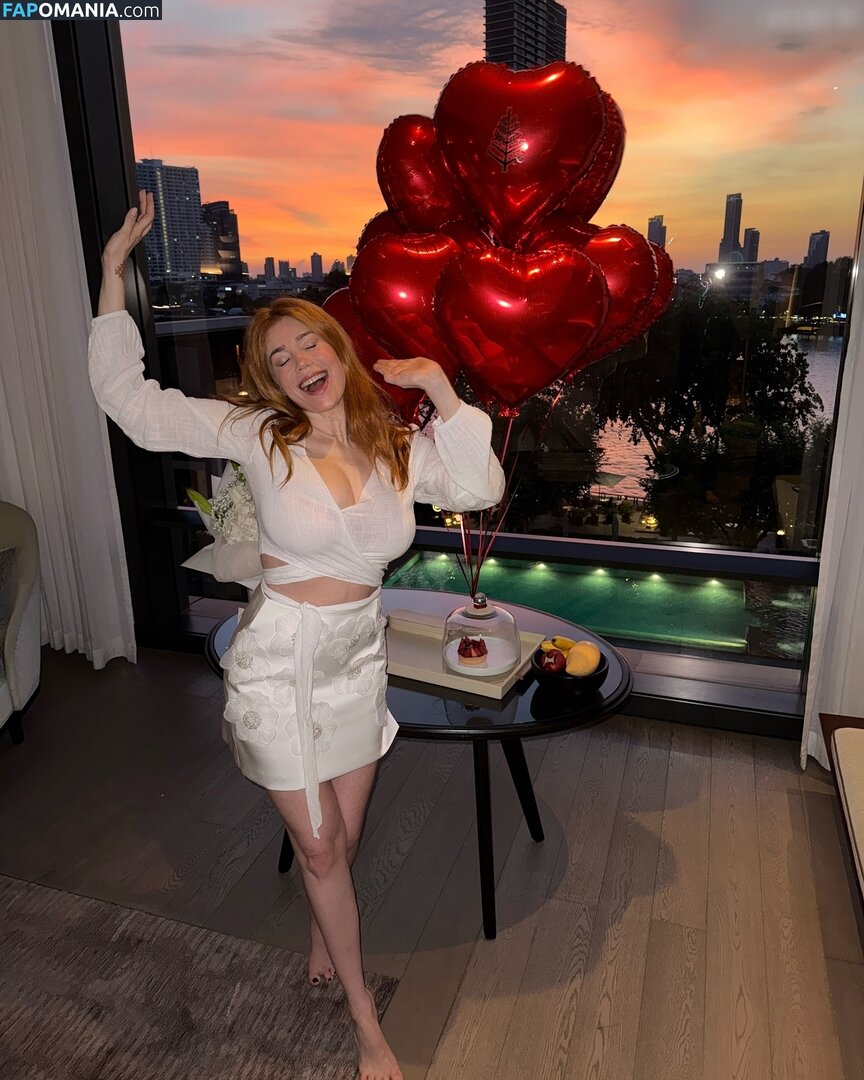 Palina Rojinski / PalinaRojinski / https: / palinski Nude OnlyFans  Leaked Photo #14