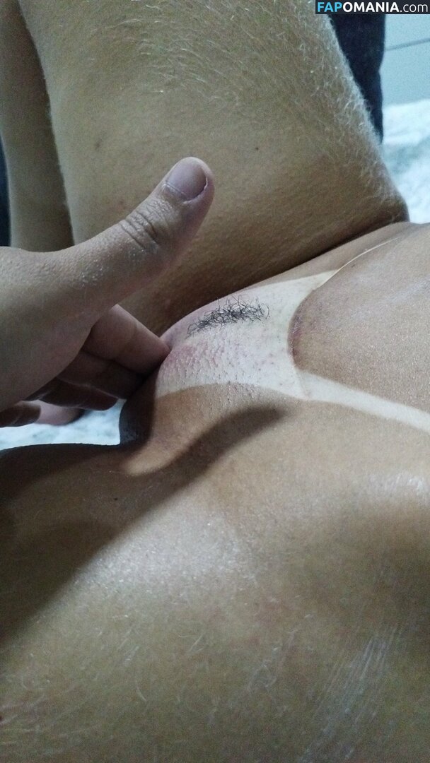 eamezcua93 / palomamf / palomamilf Nude OnlyFans  Leaked Photo #2