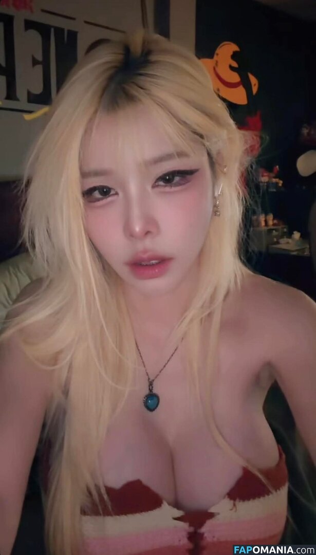 pang3pong / pang3pongsow / pangpond_lek / แป้งสามป๋องซาว Nude OnlyFans  Leaked Photo #11