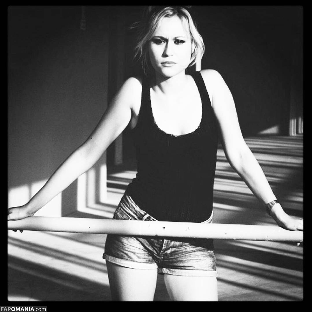 PaolaCastillo Nude OnlyFans  Leaked Photo #5