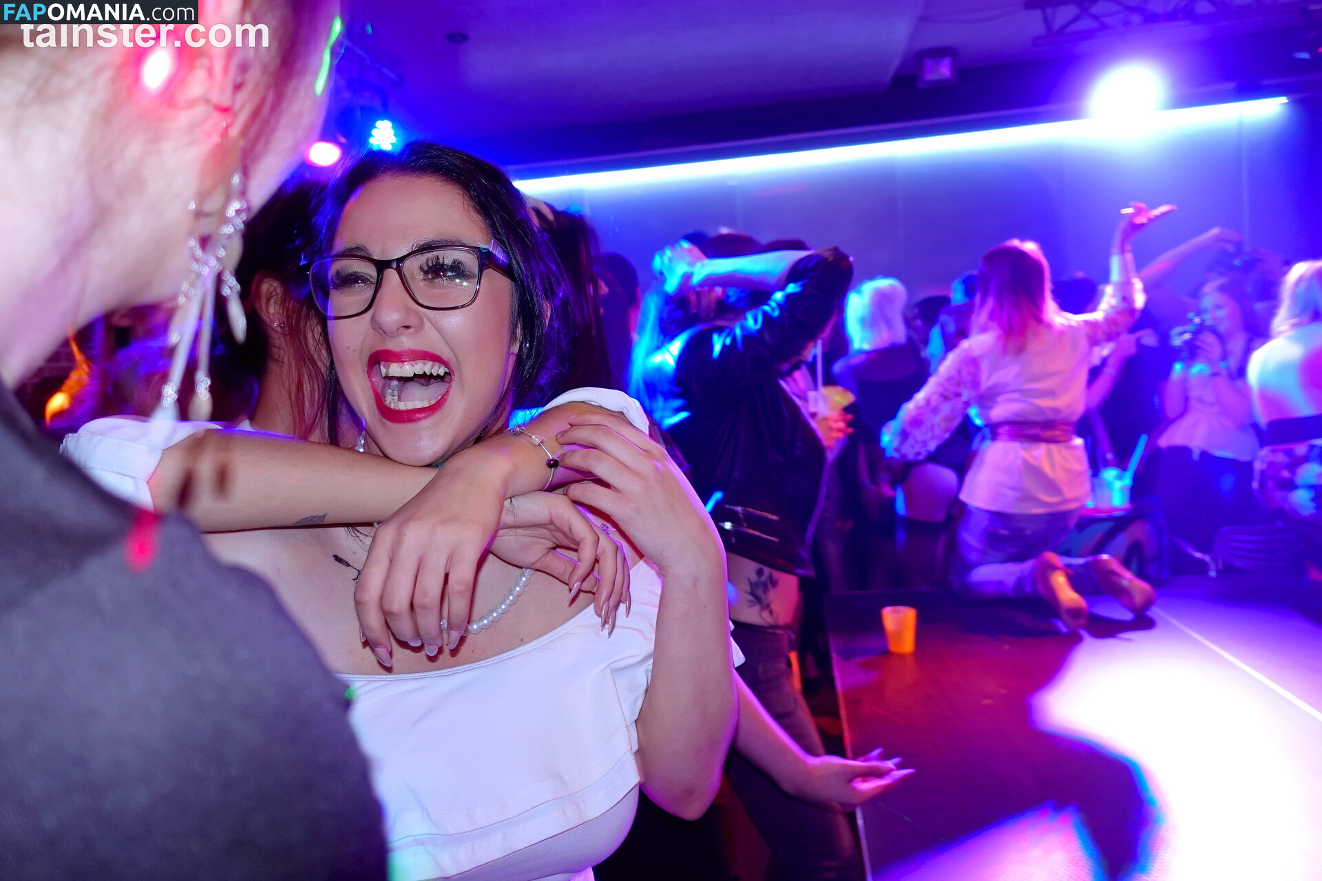 Party Hardcore Model Thread Nude OnlyFans  Leaked Photo #1