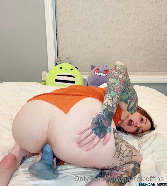 gothmami_ / lilgothmami -spookybabe / pastelcoffins Nude OnlyFans  Leaked Photo #30