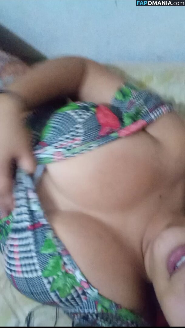 Patyzinha012 / paty_landim Nude OnlyFans  Leaked Photo #10