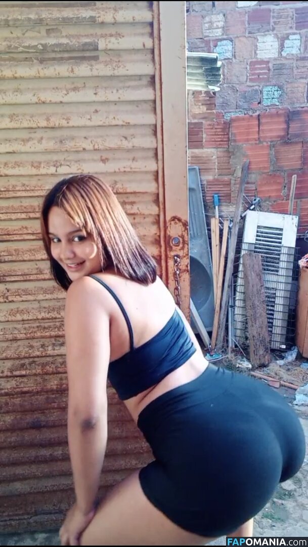 Patyzinha012 / paty_landim Nude OnlyFans  Leaked Photo #30