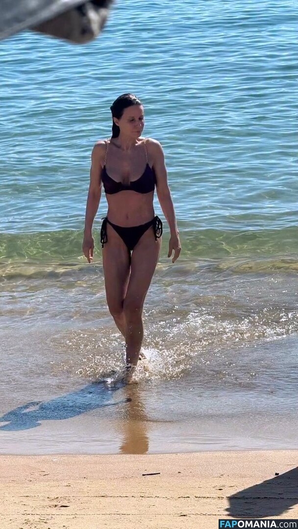 Paula Burlamaqui / paulaburlamaquioficial Nude OnlyFans  Leaked Photo #1