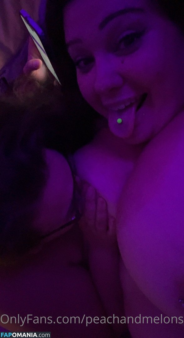 mnmonte21 / peachandmelons95 Nude OnlyFans  Leaked Photo #26