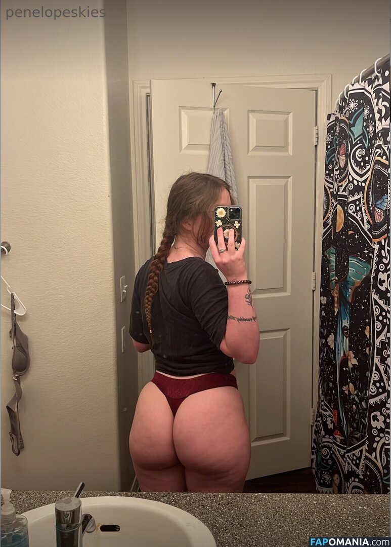 Penelope_skies / kirakatnip / penelope-skies Nude OnlyFans  Leaked Photo #1