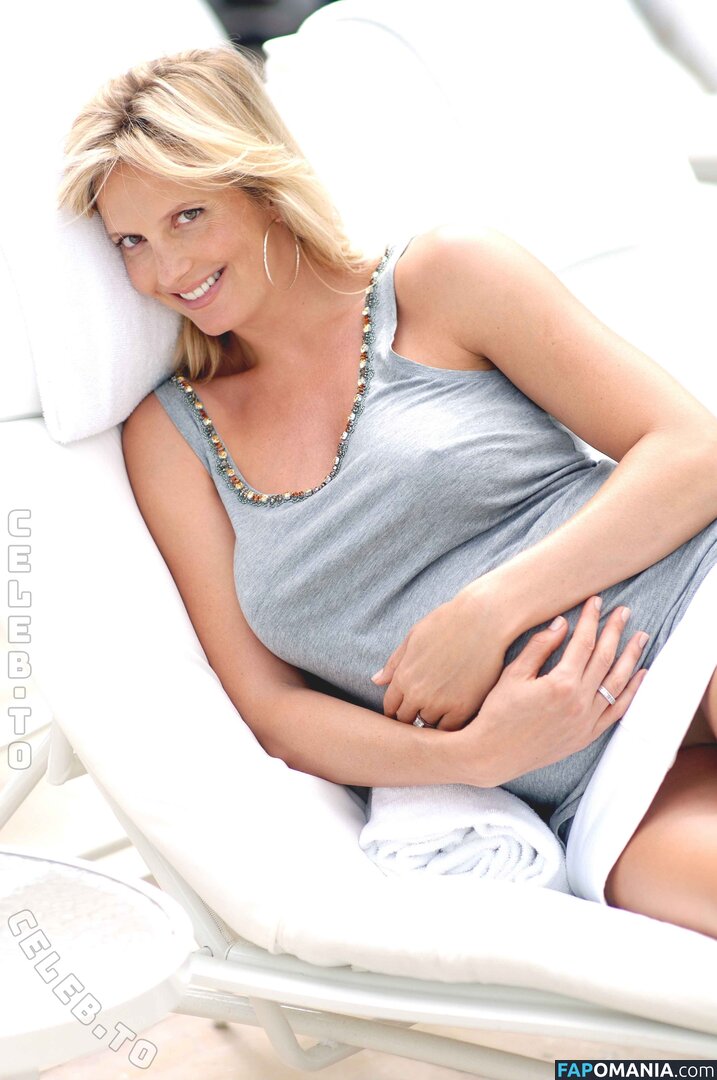 Penny Lancaster / penny.lancaster Nude OnlyFans  Leaked Photo #9