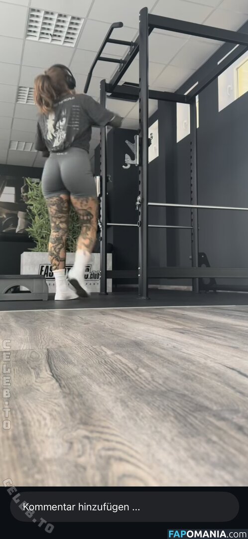 Petra Siebeck / flashinglines / redtatbabe Nude OnlyFans  Leaked Photo #2