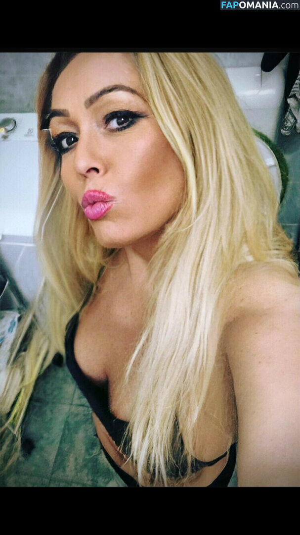 amator_csajok / f.lillaa / petratimea Nude OnlyFans  Leaked Photo #666