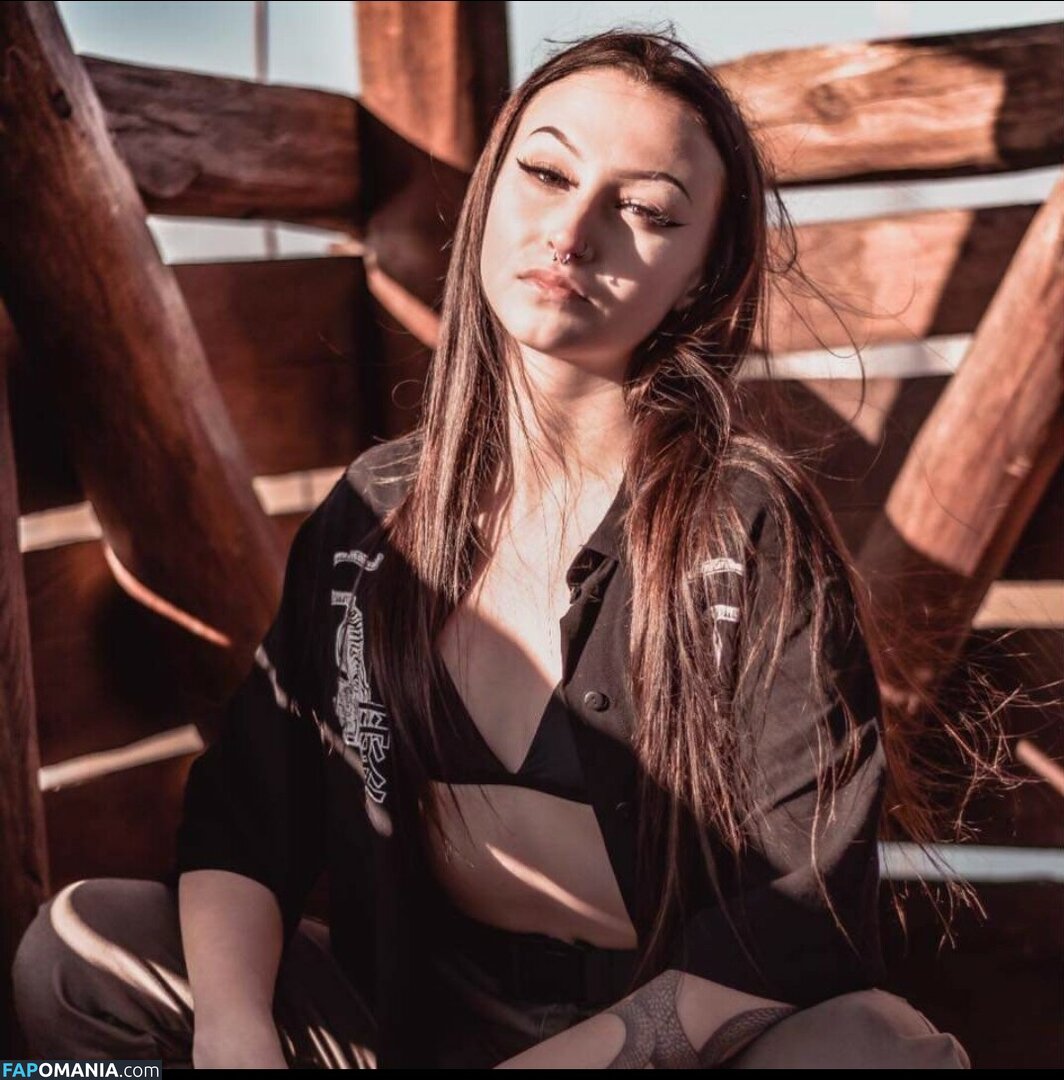 amator_csajok / f.lillaa / petratimea Nude OnlyFans  Leaked Photo #1099