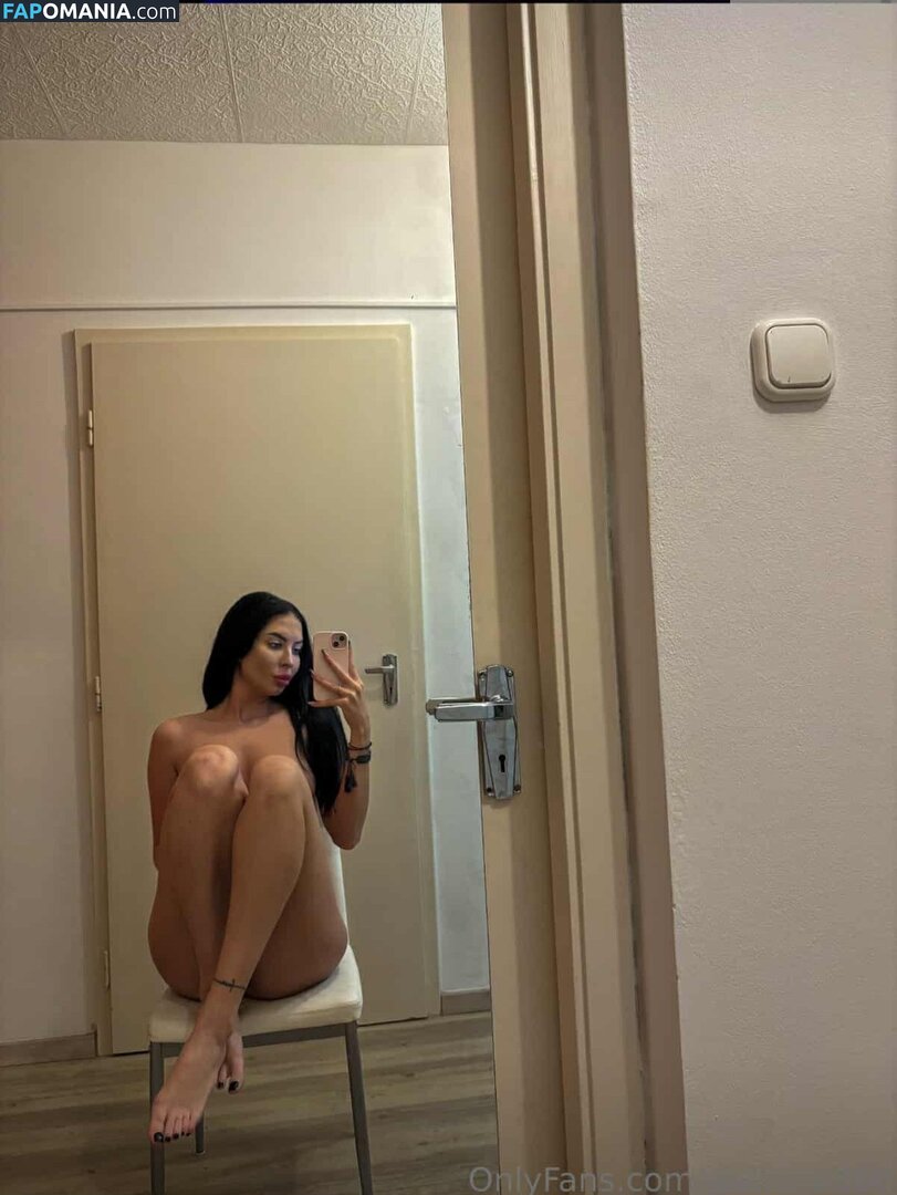 amator_csajok / f.lillaa / petratimea Nude OnlyFans  Leaked Photo #2655