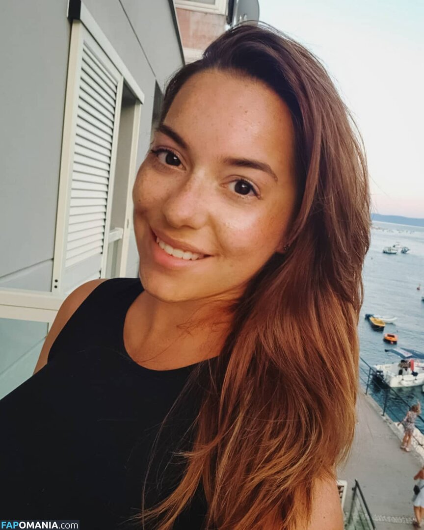 amator_csajok / f.lillaa / petratimea Nude OnlyFans  Leaked Photo #2684