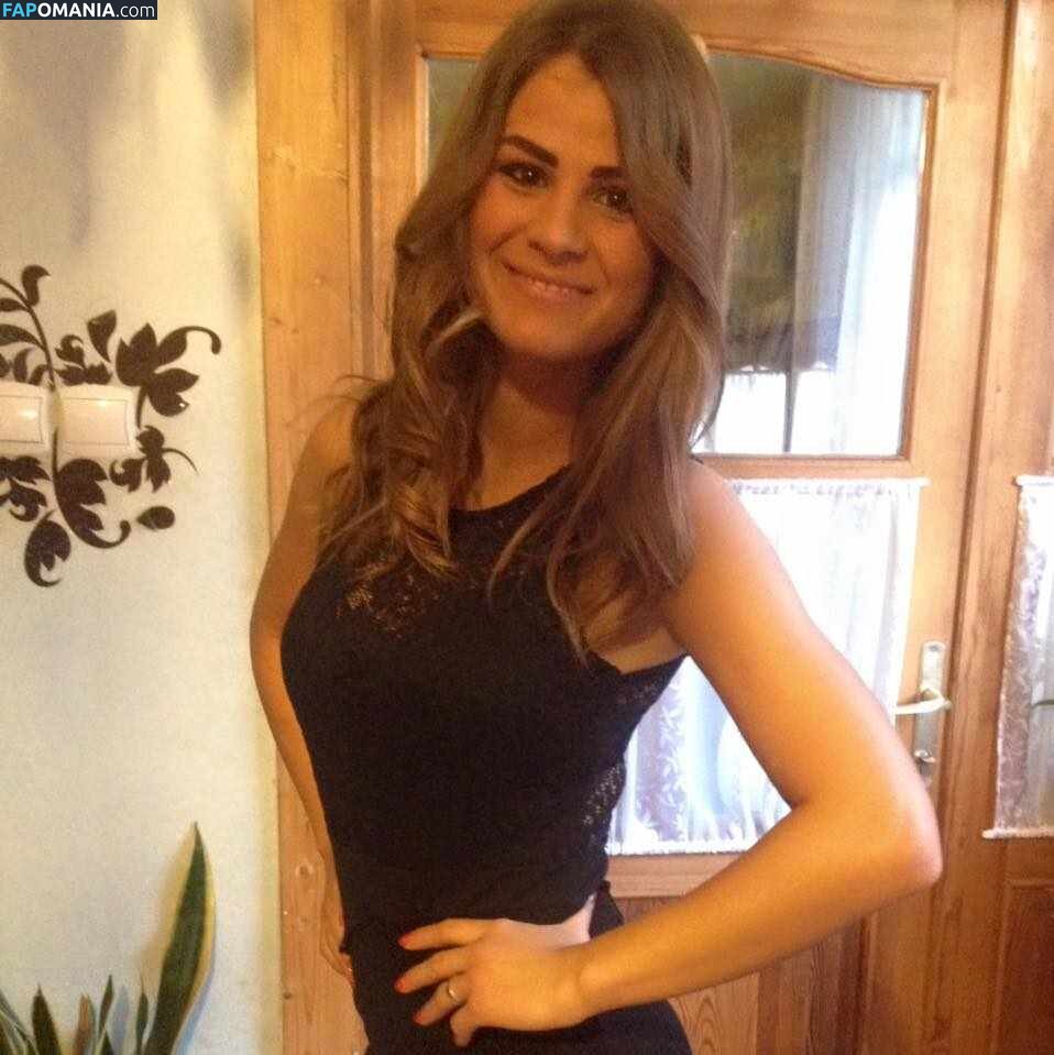 amator_csajok / f.lillaa / petratimea Nude OnlyFans  Leaked Photo #2784