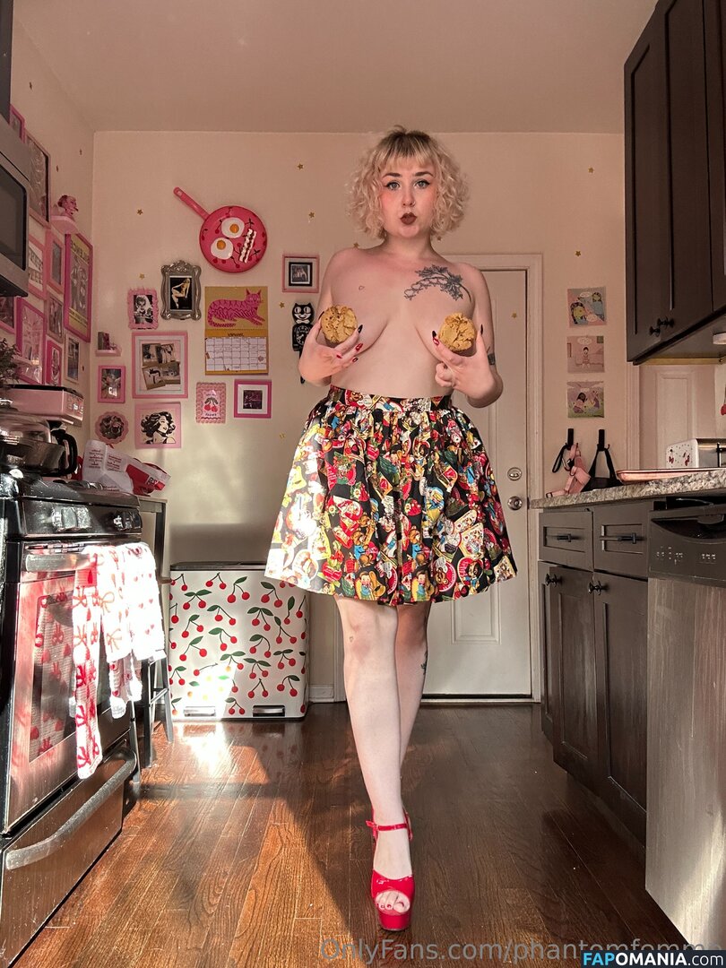 phantomfemme Nude OnlyFans  Leaked Photo #3