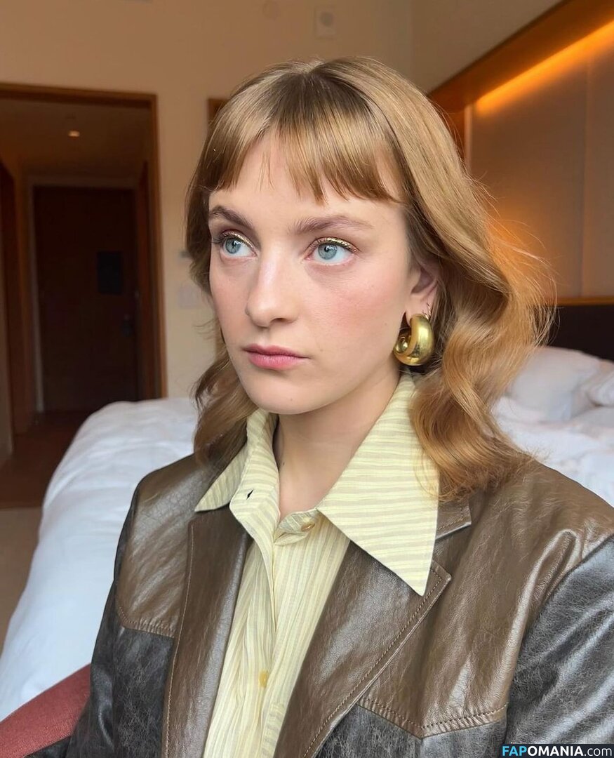 Phia Saban / phiasaban Nude OnlyFans  Leaked Photo #3