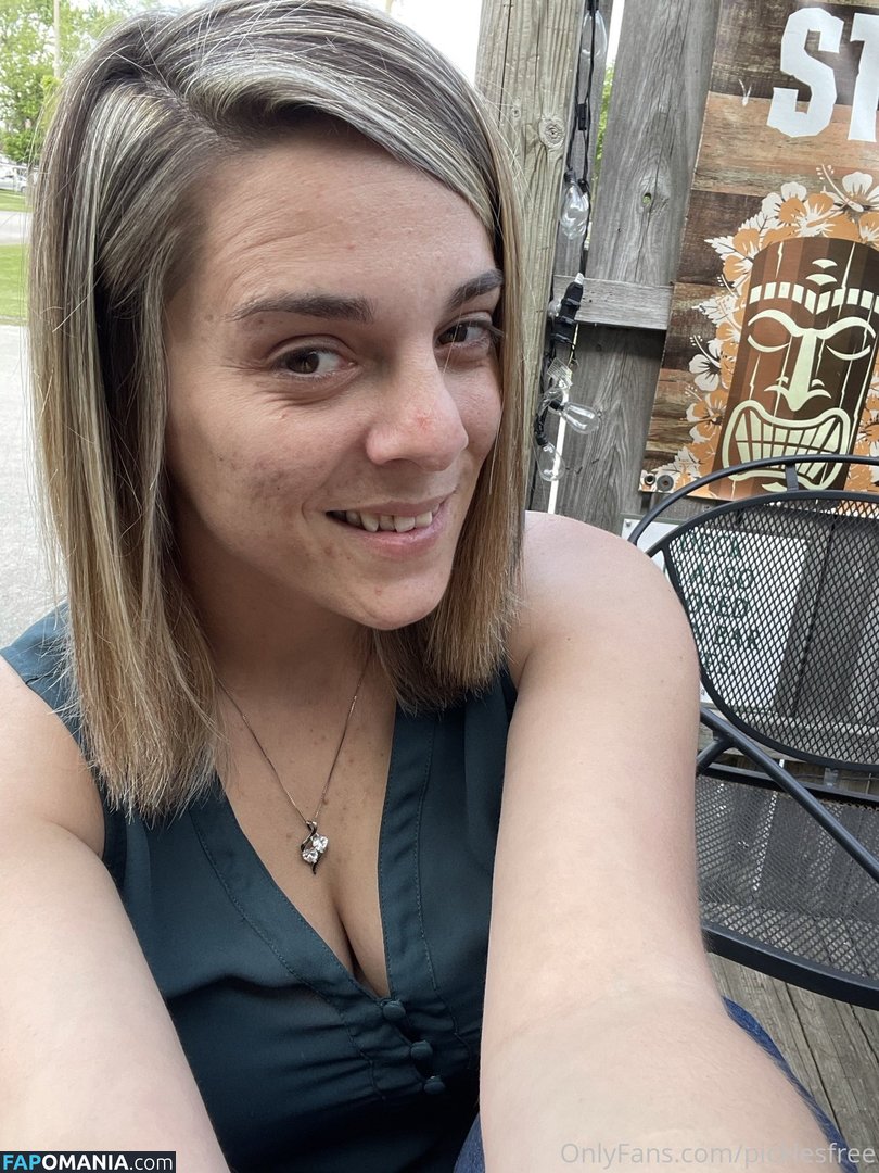 mi6gie / picklesfree Nude OnlyFans  Leaked Photo #16