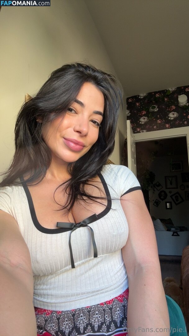 pie.aina / pie.l Nude OnlyFans  Leaked Photo #4
