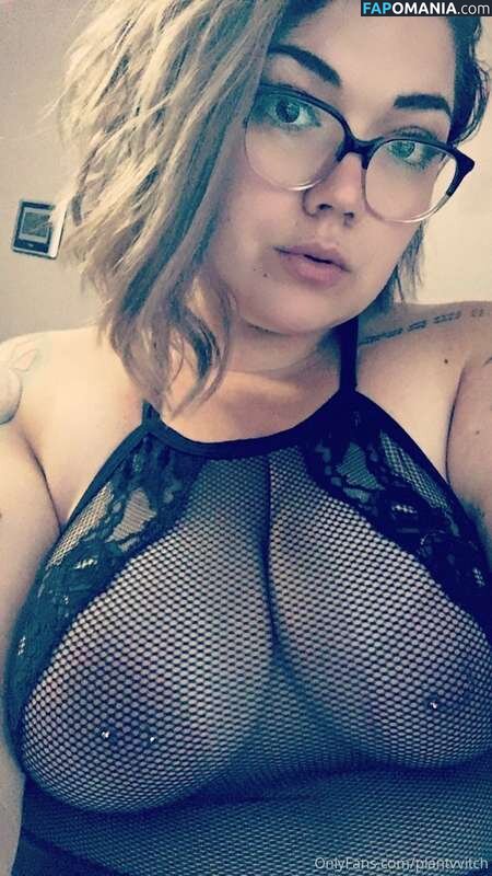 plant.vvitch / plantvvitchvip Nude OnlyFans  Leaked Photo #9