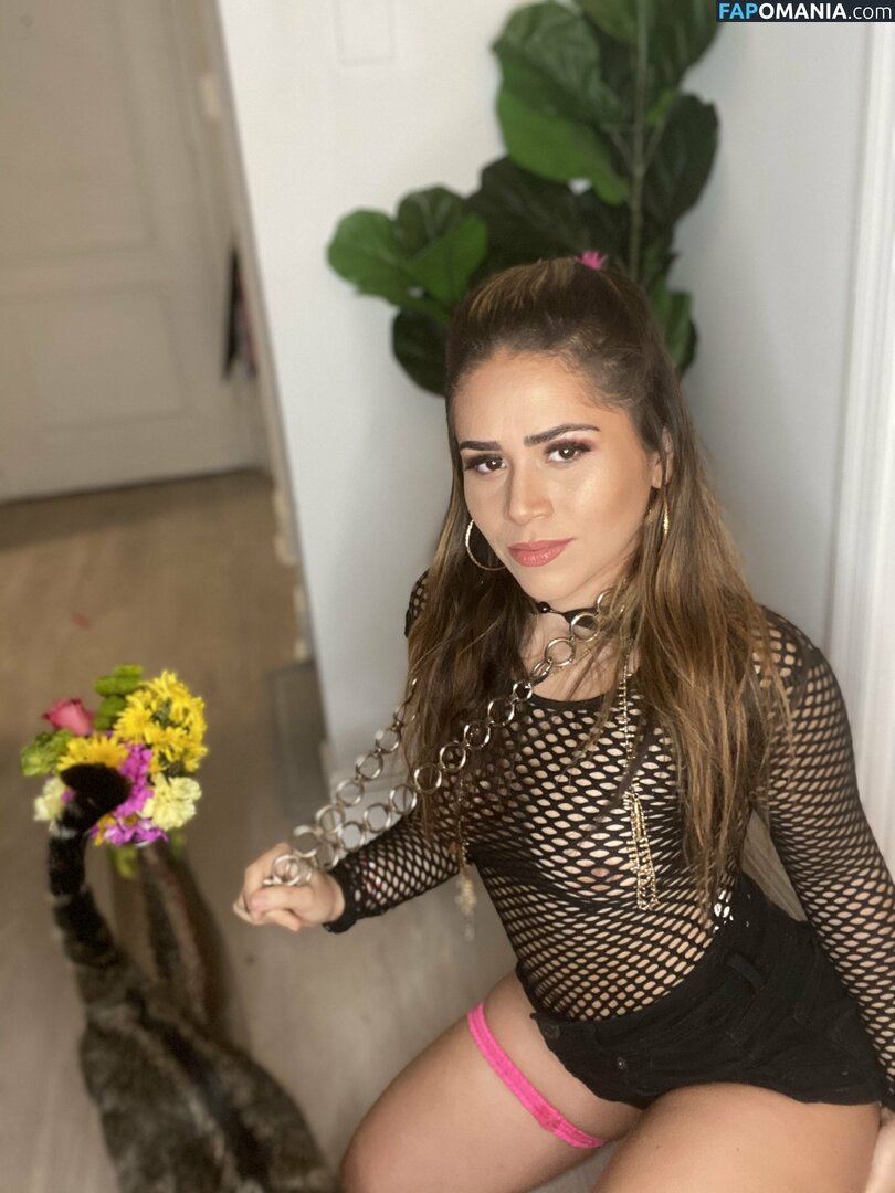 playgirlcarli18 Nude OnlyFans  Leaked Photo #7
