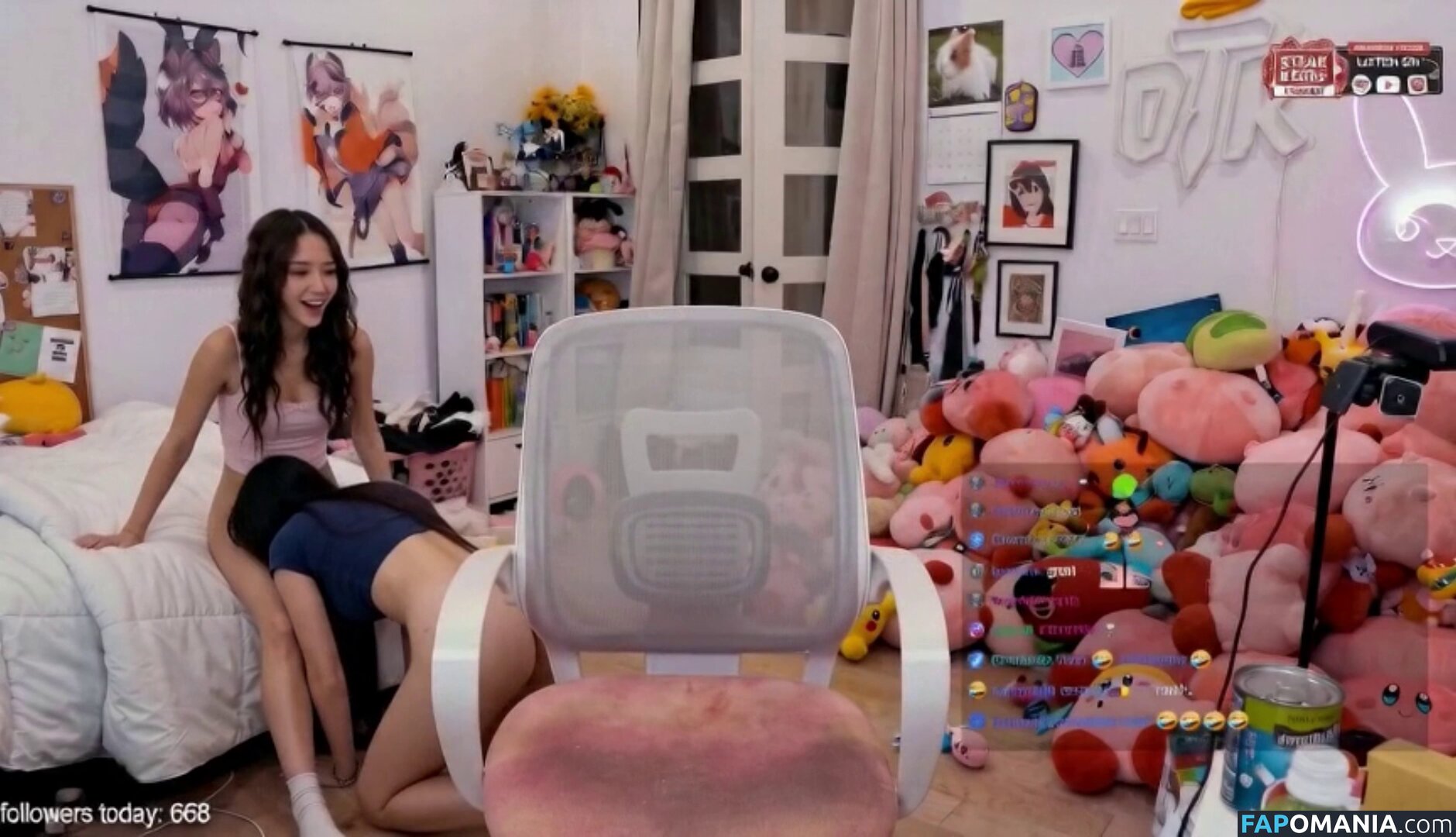 Pokimane / pokimanelol Nude OnlyFans  Leaked Photo #24