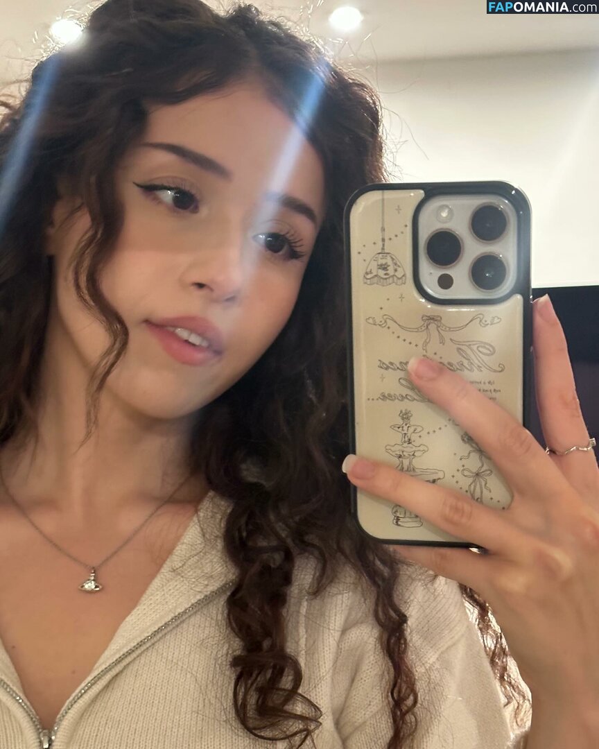 Pokimane / pokimanelol / pokinaneonlyfan Nude OnlyFans Leaked Photo #450 -  Fapomania