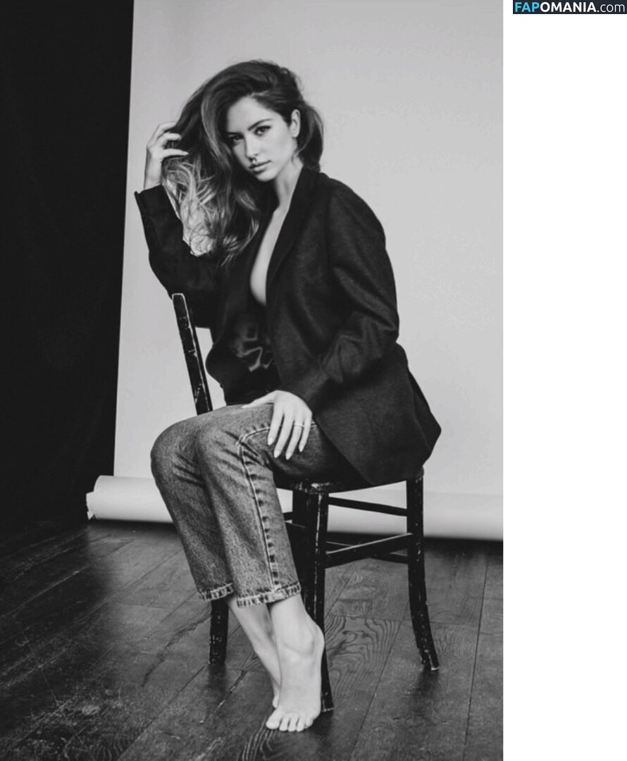Pauline Maugauin / Pola Petrenko / polapetrenko Nude OnlyFans  Leaked Photo #10