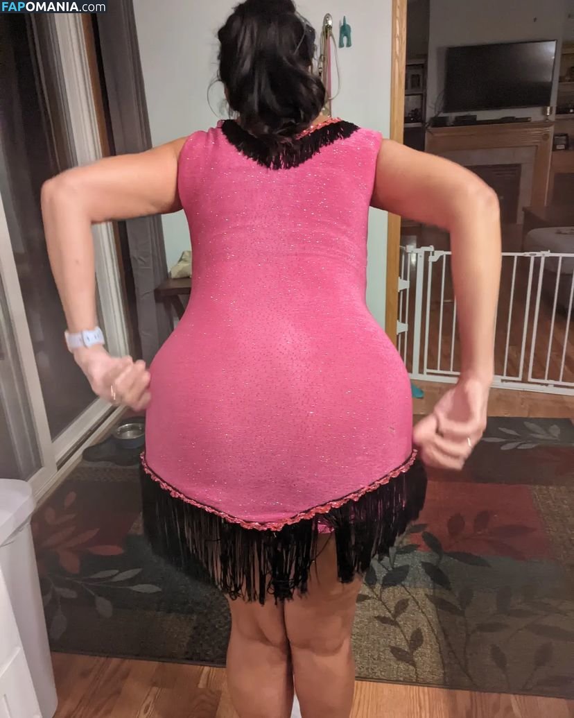 Polly Anna / PollytheMilf / https: Nude OnlyFans  Leaked Photo #7