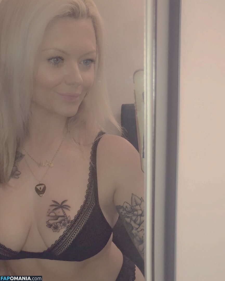 Darts / Polly James / pollyjames Nude OnlyFans  Leaked Photo #7