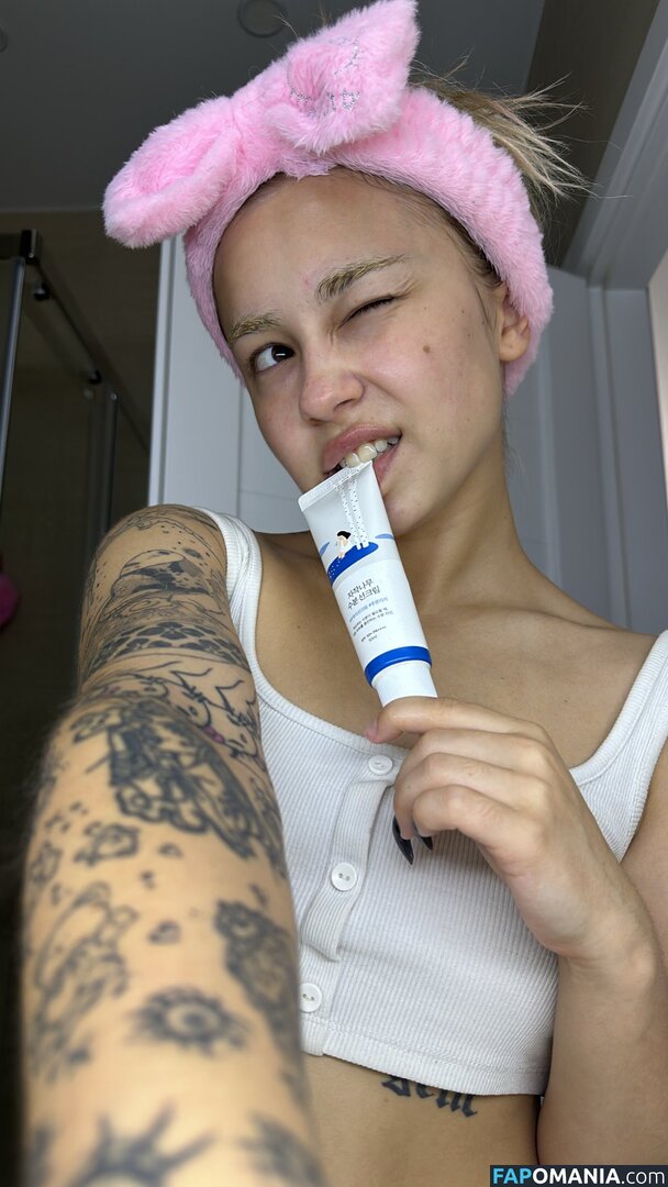 mollyy_pollyy / pollyy_mollyy Nude OnlyFans  Leaked Photo #37